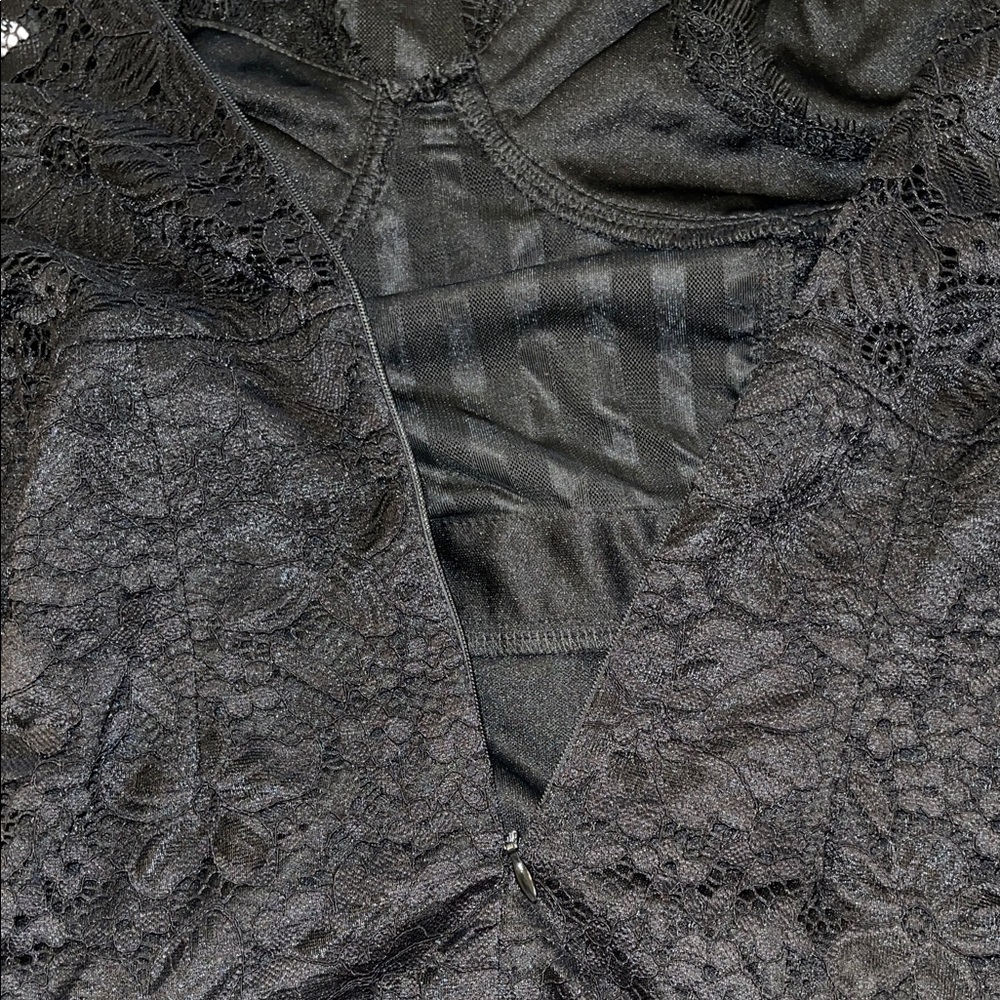 4 for $40 - PrettyLittleThing Black Lace Dress - Picture 12 of 14